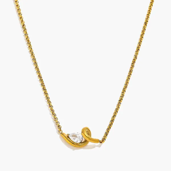 Golden_Stainless_Steel_And_Hypoallergenic_Coating_Necklace_For_Women